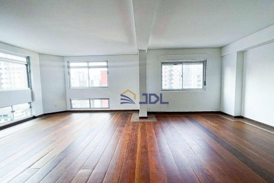 Cobertura, 3 quartos, 223 m² - Foto 4