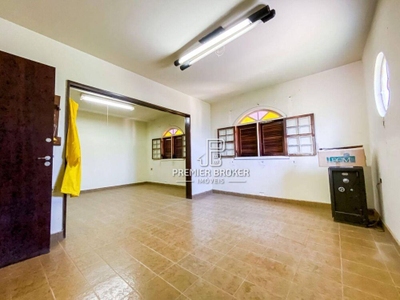 Casa, 4 quartos, 304 m² - Foto 3