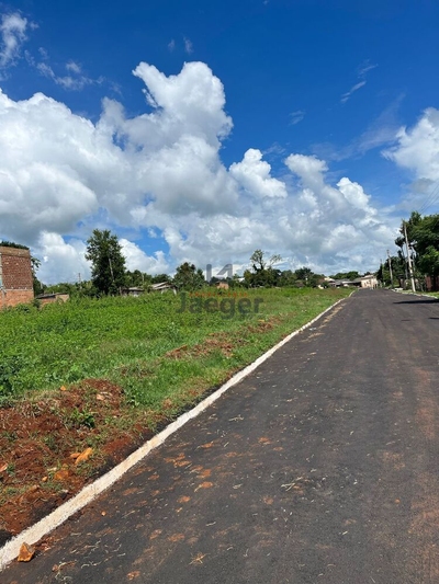 Terreno, 303 m² - Foto 1