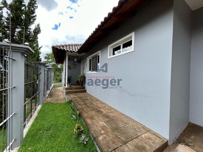 Casa, 4 quartos, 200 m² - Foto 2