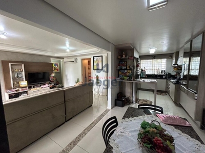 Casa, 4 quartos, 200 m² - Foto 5