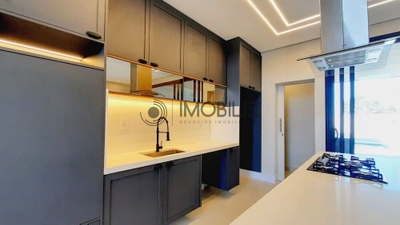 Casa, 3 quartos, 225 m² - Foto 3