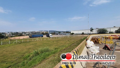 Depósito-Galpão, 27000 m² - Foto 2