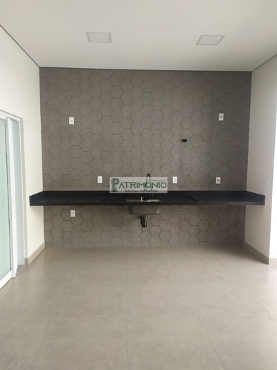 Casa, 3 quartos, 230 m² - Foto 1