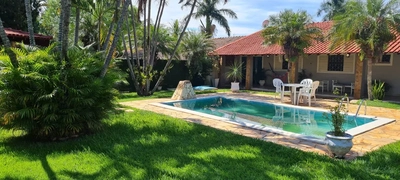 Chácara, 3 quartos, 1048 m² - Foto 1