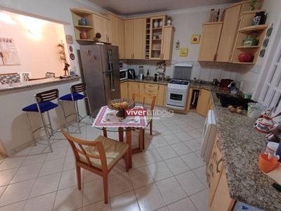 Casa, 3 quartos, 343 m² - Foto 3