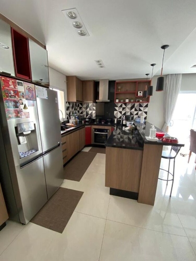 Casa, 4 quartos, 291 m² - Foto 1