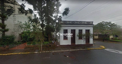 Casa, 3 quartos, 225 m² - Foto 1