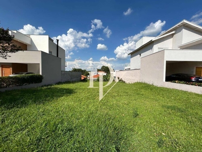 Loteamento e Condomínio, 420 m² - Foto 1