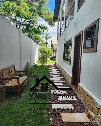 Casa, 4 quartos, 375 m² - Foto 1