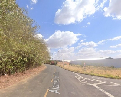 Terreno, 1370 m² - Foto 1