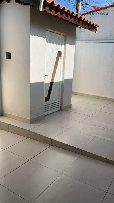 Casa, 4 quartos, 224 m² - Foto 1