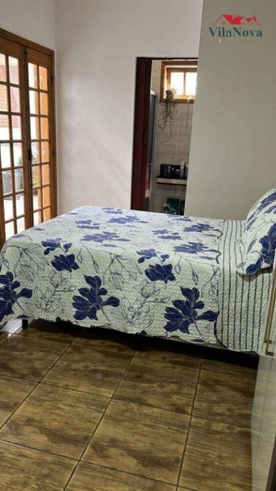 Casa, 4 quartos, 224 m² - Foto 2