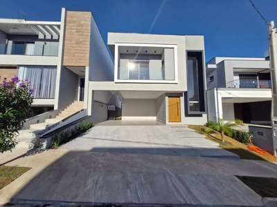 Casa, 3 quartos, 250 m² - Foto 1