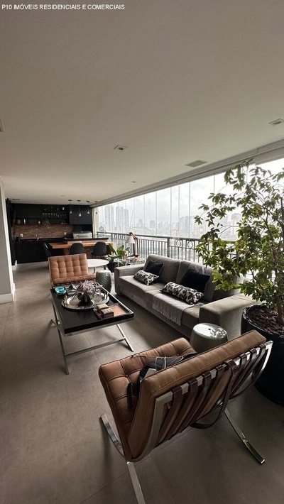 Apartamento, 3 quartos, 247 m² - Foto 1