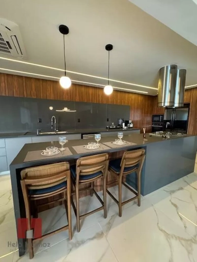 Apartamento, 3 quartos, 335 m² - Foto 2