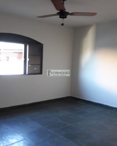 Casa, 3 quartos, 130 m² - Foto 2