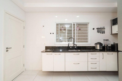 Sobrado, 4 quartos, 137 m² - Foto 2