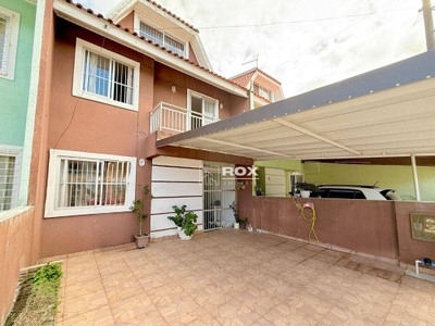 Sobrado, 4 quartos, 86 m² - Foto 1