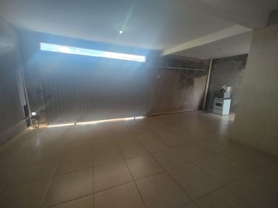 Casa, 3 quartos, 180 m² - Foto 1