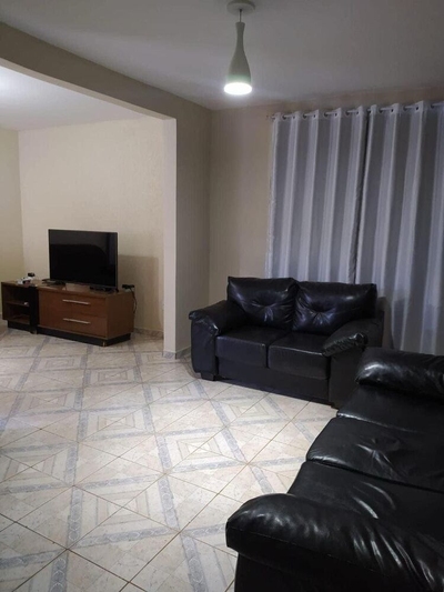 Casa, 4 quartos, 300 m² - Foto 1