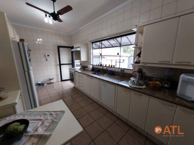 Casa, 3 quartos, 318 m² - Foto 2