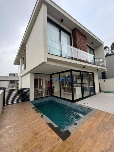 Sobrado, 4 quartos, 320 m² - Foto 1