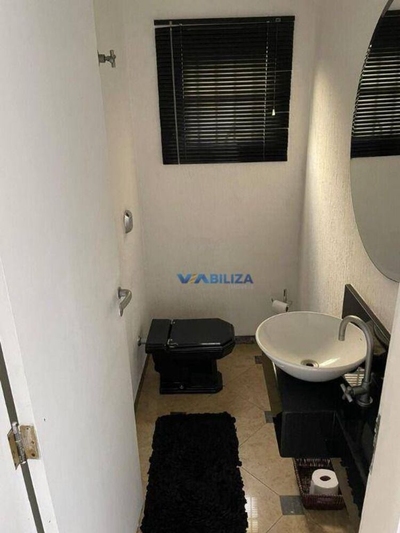 Sobrado, 3 quartos, 245 m² - Foto 2