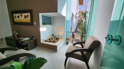 Casa, 3 quartos, 220 m² - Foto 1