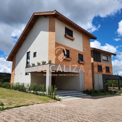 Casa, 4 quartos, 230 m² - Foto 2