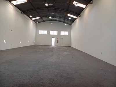 Depósito-Galpão, 240 m² - Foto 1