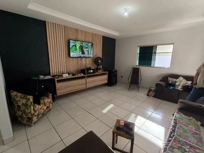 Casa, 3 quartos, 170 m² - Foto 1