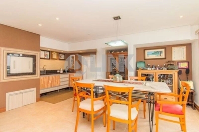 Cobertura, 3 quartos, 233 m² - Foto 3