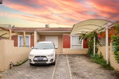 Casa, 3 quartos - Foto 1