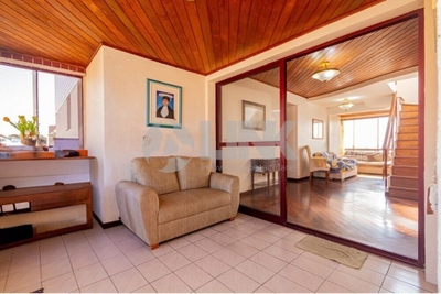 Cobertura, 3 quartos, 200 m² - Foto 2