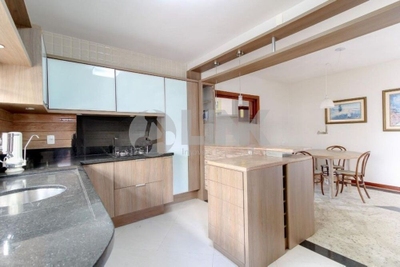 Casa, 3 quartos, 280 m² - Foto 3