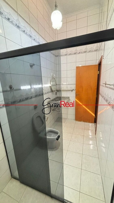 Sobrado, 4 quartos, 304 m² - Foto 1