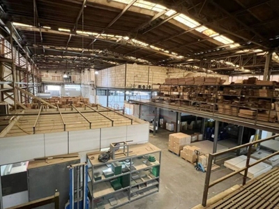Depósito-Galpão, 9000 m² - Foto 1