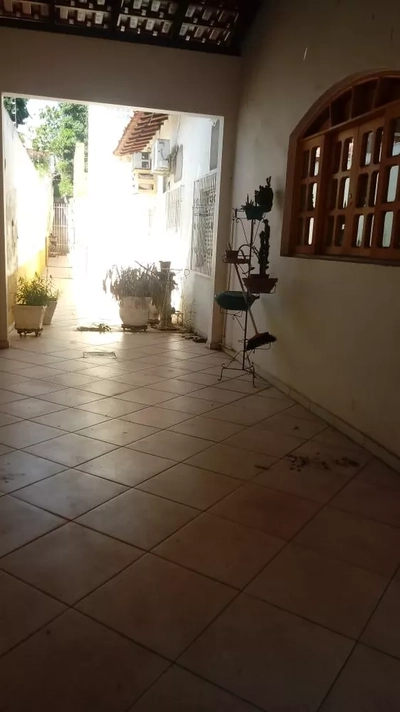 Casa, 5 quartos, 308 m² - Foto 2