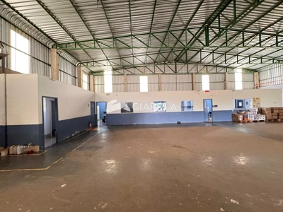 Depósito-Galpão, 1200 m² - Foto 2