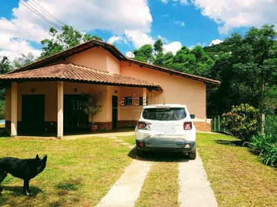 Chácara, 4 quartos, 3200 m² - Foto 1