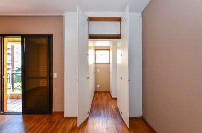 Apartamento, 4 quartos, 202 m² - Foto 1
