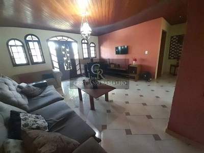 Casa, 8 quartos, 300 m² - Foto 1