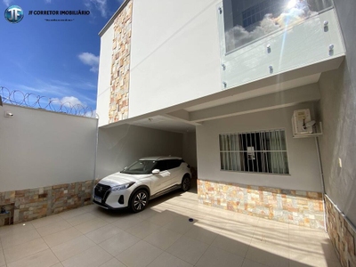 Casa, 3 quartos, 208 m² - Foto 1