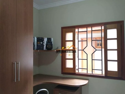 Casa, 5 quartos, 275 m² - Foto 2