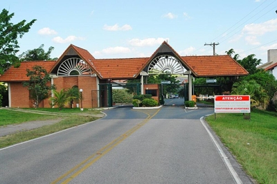 Loteamento e Condomínio, 802 m² - Foto 2