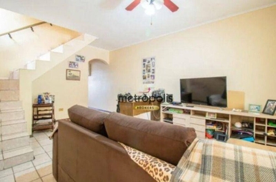 Sobrado, 2 quartos, 248 m² - Foto 1