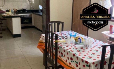 Sobrado, 3 quartos, 240 m² - Foto 1