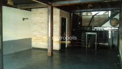 Loja-Salão, 244 m² - Foto 1