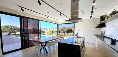 Chácara, 4 quartos, 1075 m² - Foto 1